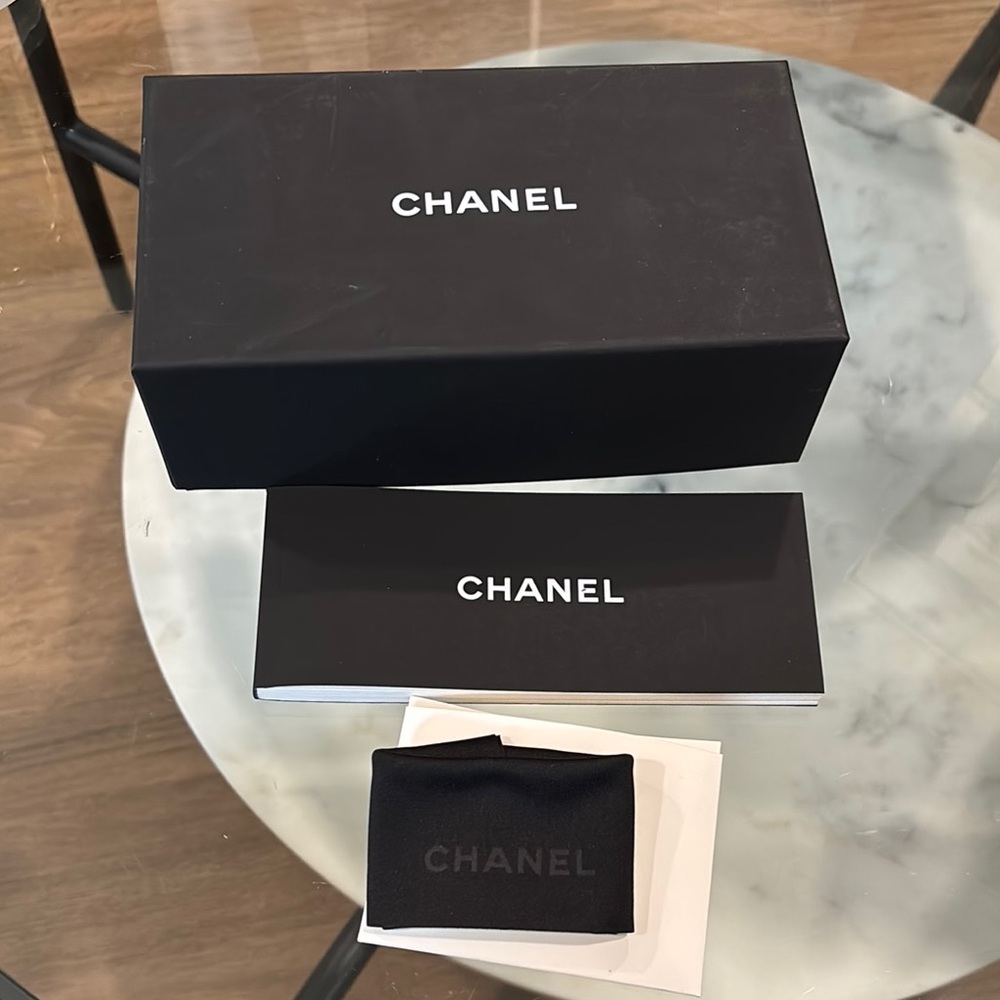 Chanel sunglass box